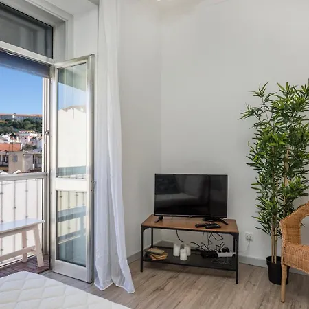 Sao Lazaro Castle View By Innkeeper شقة Lisboa
